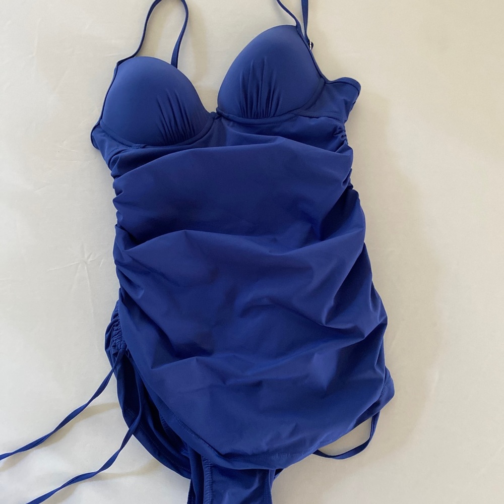 Assets spanx one piece swimsuit size small